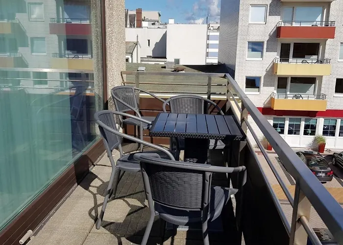 4-13, Friedrichstr 35, Sehr Strandnah Mit Sonnigen Suedbalkon, 2 Zi